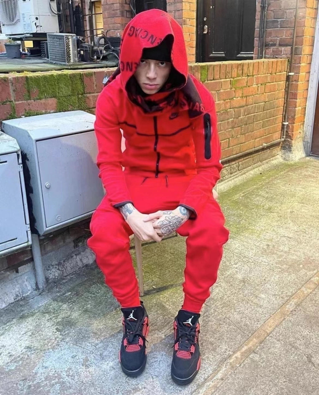Nike tech
